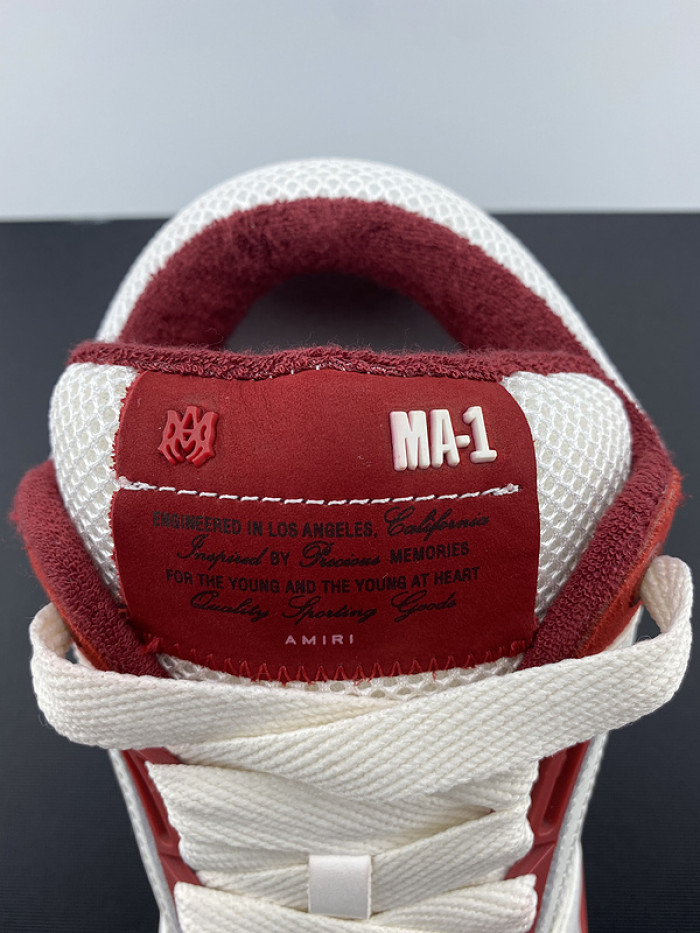 AR1M1 Sneaker MA1