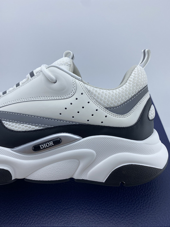 DR B22 SNEAKER