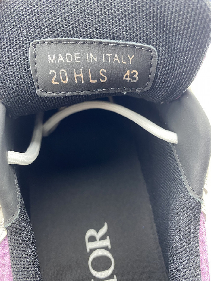 DR B22 SNEAKER