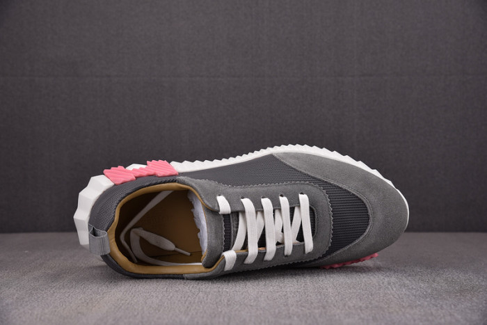 H**mes bouncing sneaker