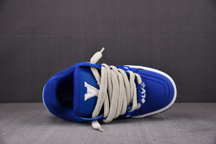 LV TRAINER SNEAKER