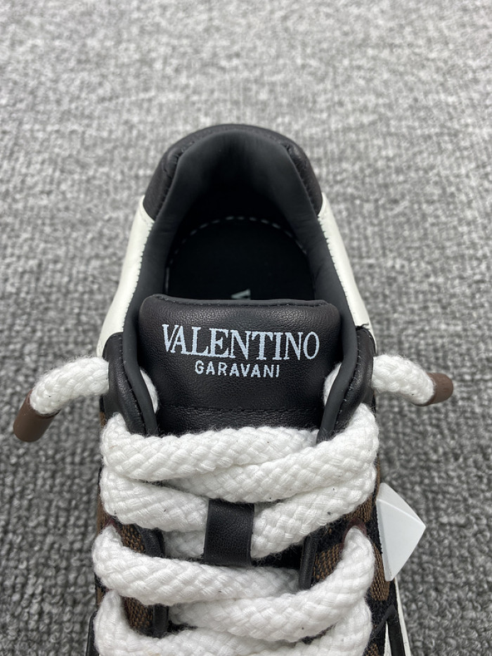 VALENTIN0 SNEAKER