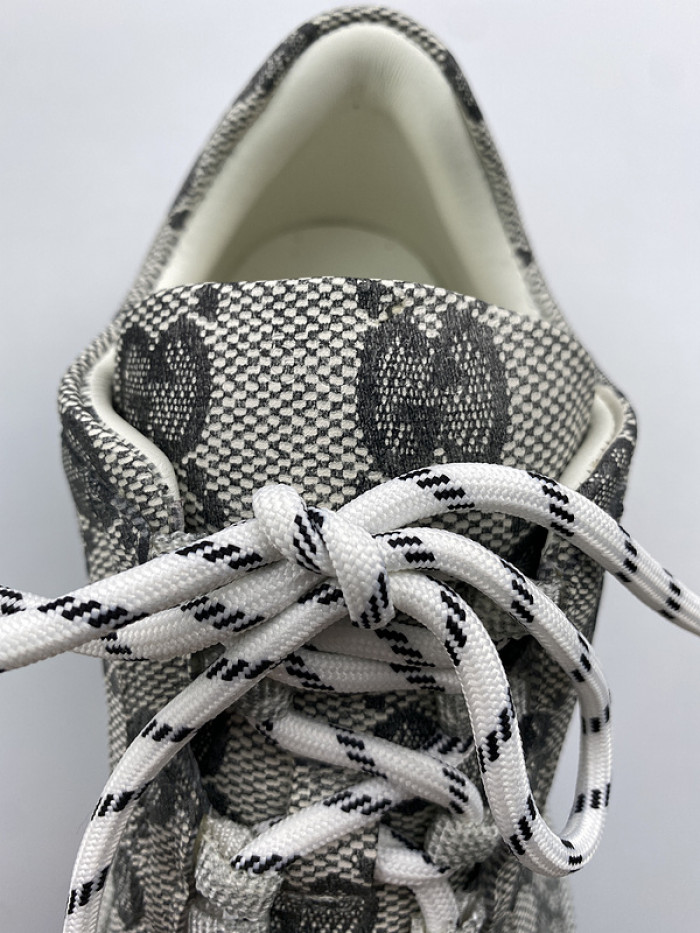 GUCC1 RUN SNEAKER