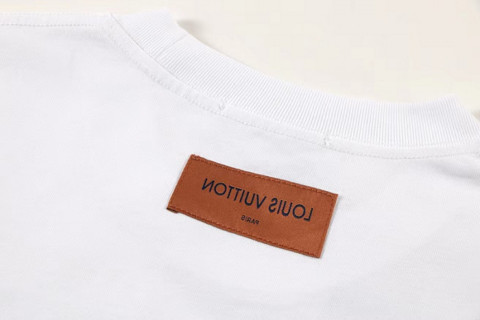 L.V T-SHIRT 24062710