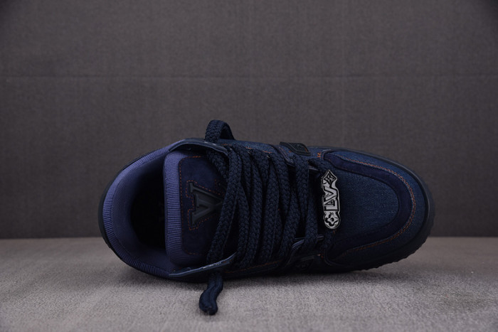 LV TRAINER Maxxi SNEAKER 24080801