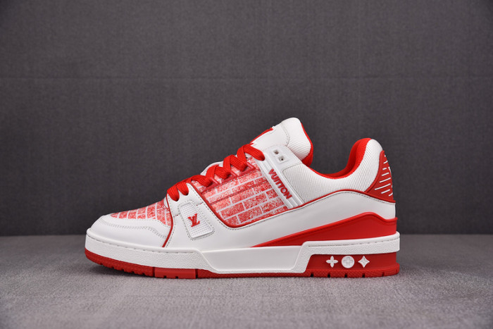 LV TRAINER SNEAKER