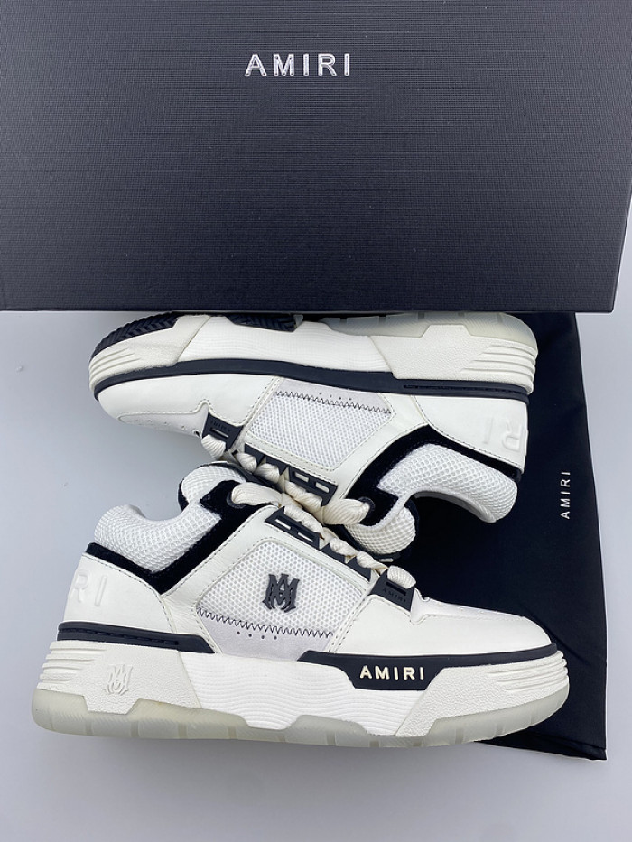 AR1M1 Sneaker MA1