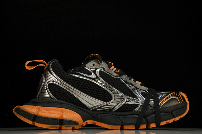 BLCG 3XL SNEAKER 734731 W3XL3 1178