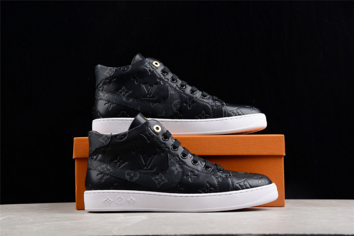 LV TRAINER SNEAKER HIGH
