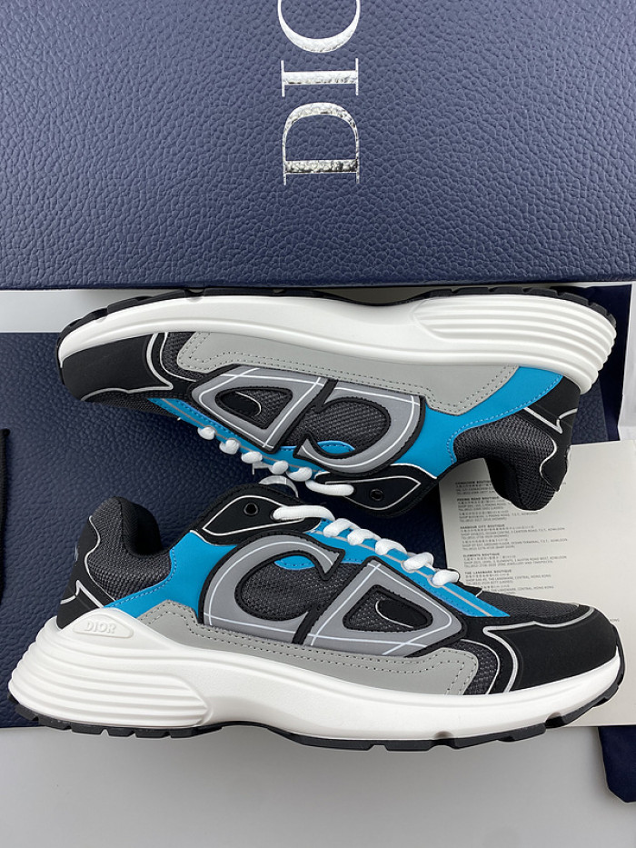 DR B30 Sneakers