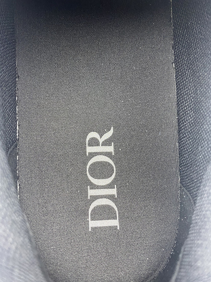 DR B22 SNEAKER