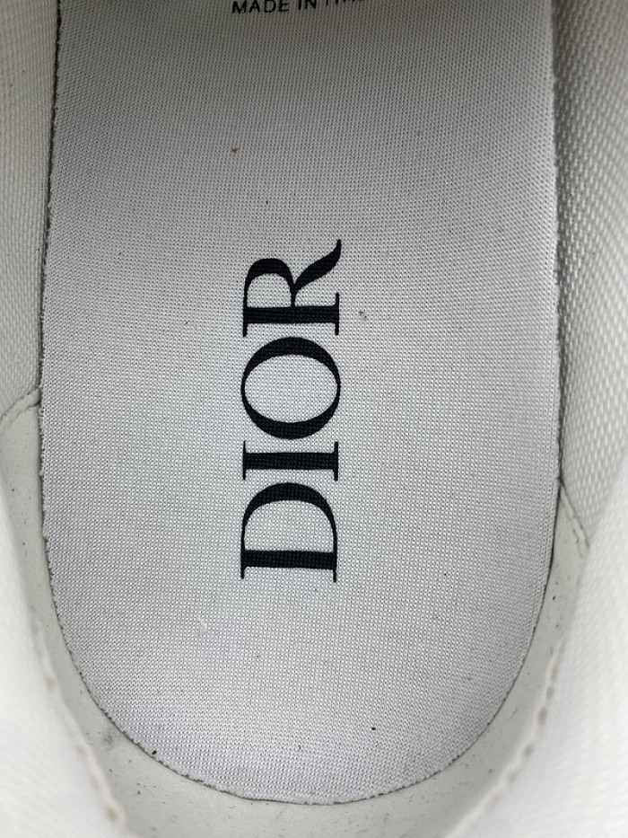 DR B22 SNEAKER