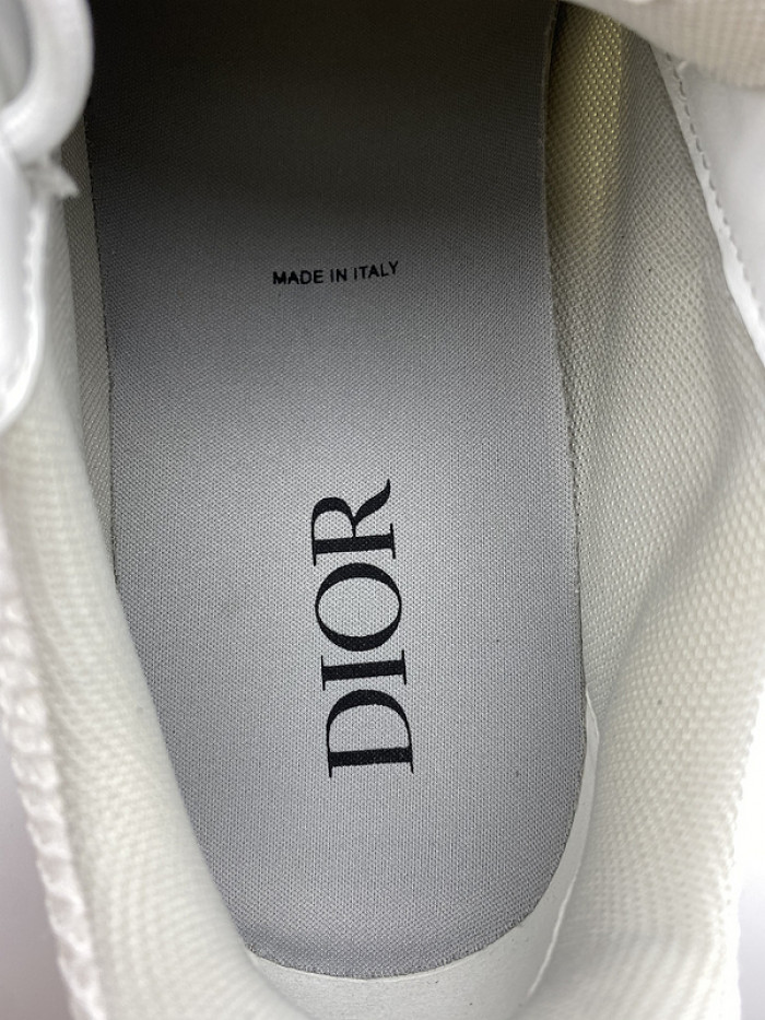 DR B22 SNEAKER
