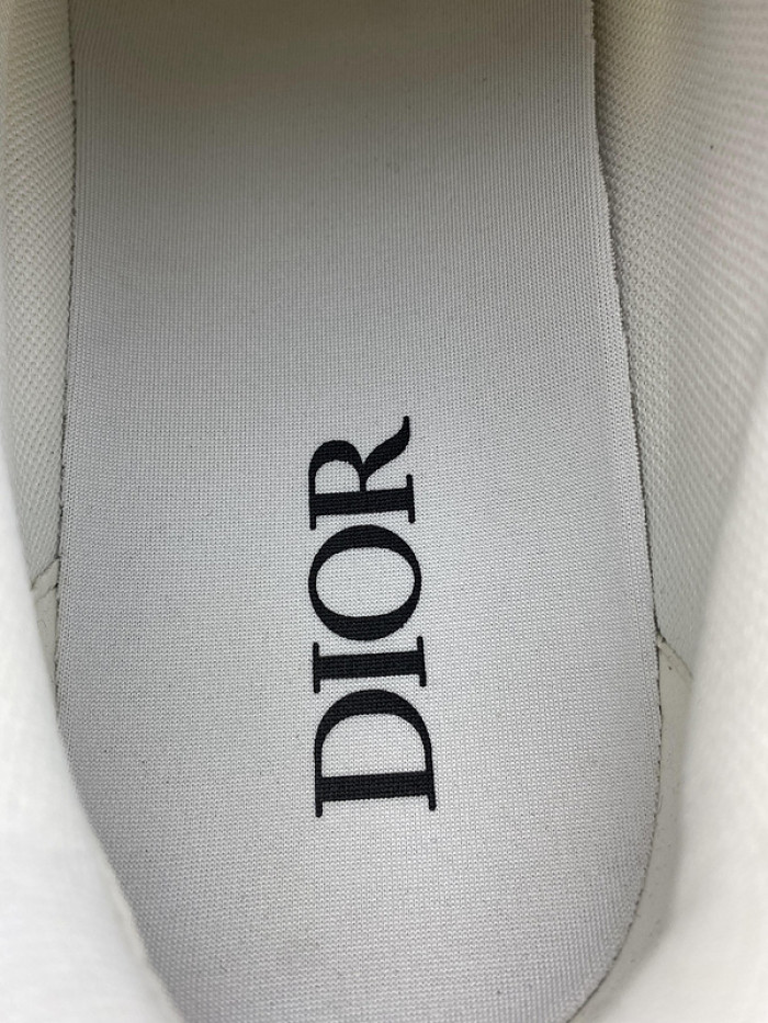 DR B22 SNEAKER