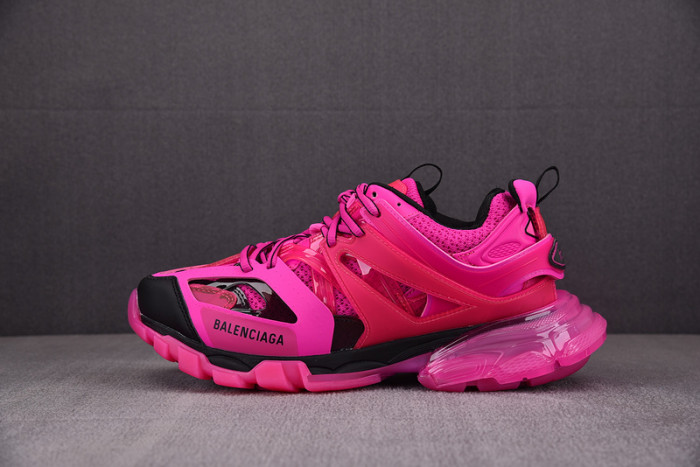BLCG TRACK SNEAKER 647742 W38M5 5510
