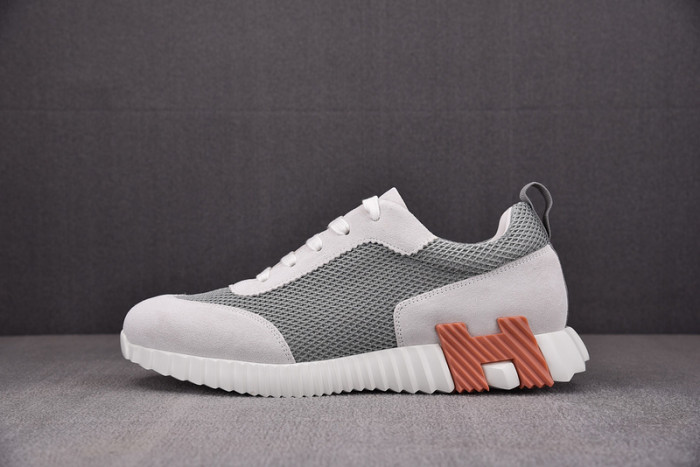 H**mes bouncing sneaker