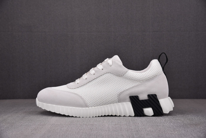 H**mes bouncing sneaker