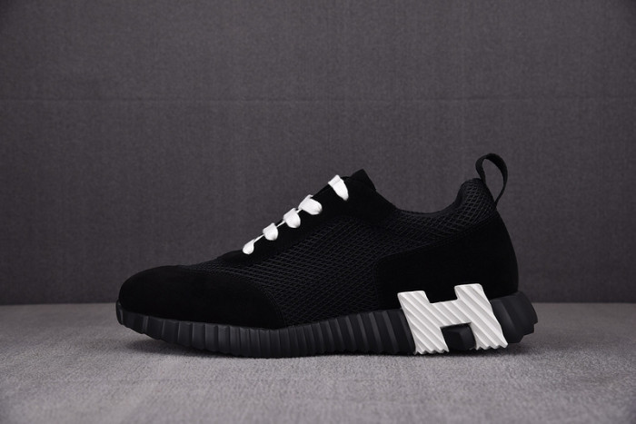 H**mes bouncing sneaker