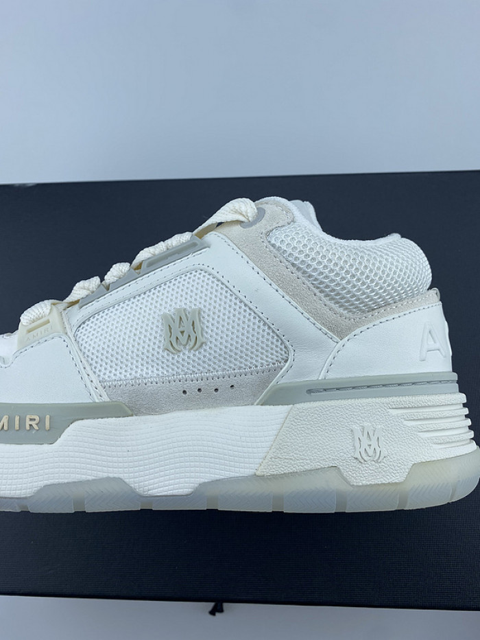 AR1M1 Sneaker MA1