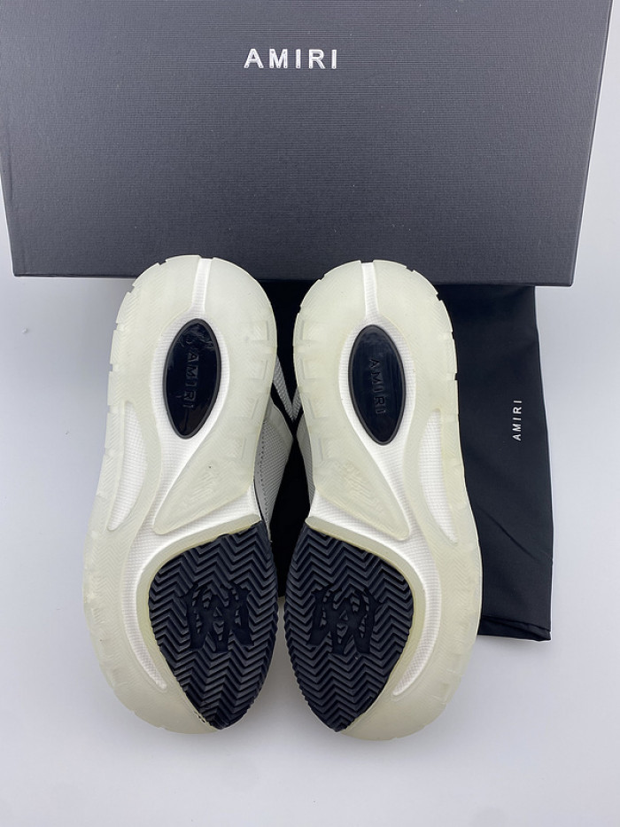 AR1M1 Sneaker MA1