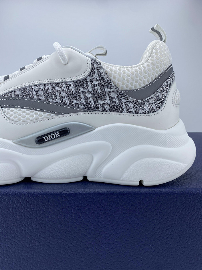 DR B22 SNEAKER