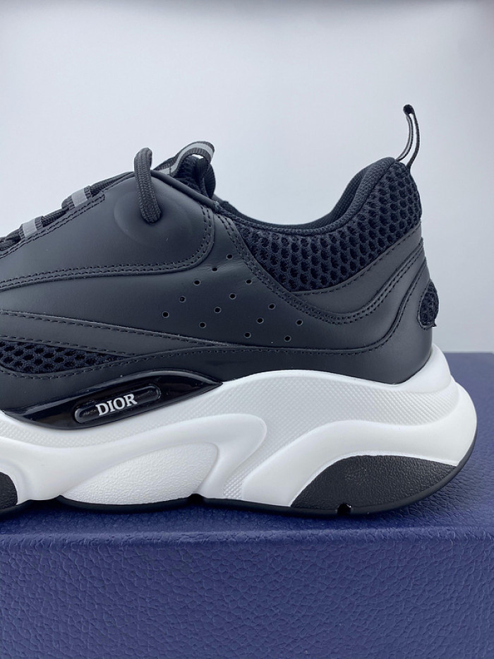 DR B22 SNEAKER