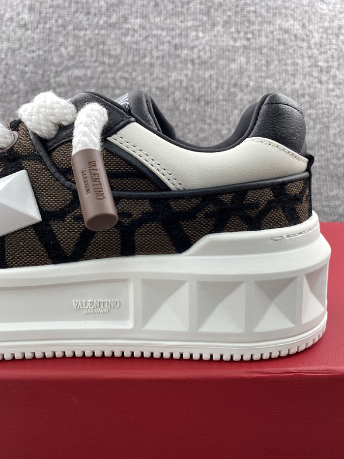 VALENTIN0 SNEAKER