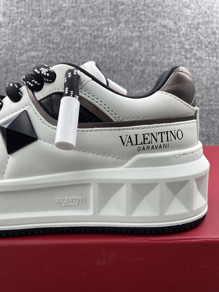 VALENTIN0 SNEAKER