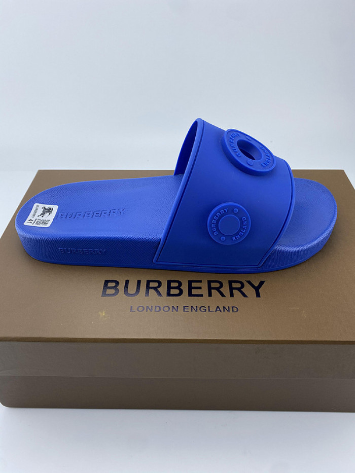 BUBERY SLIPPERS