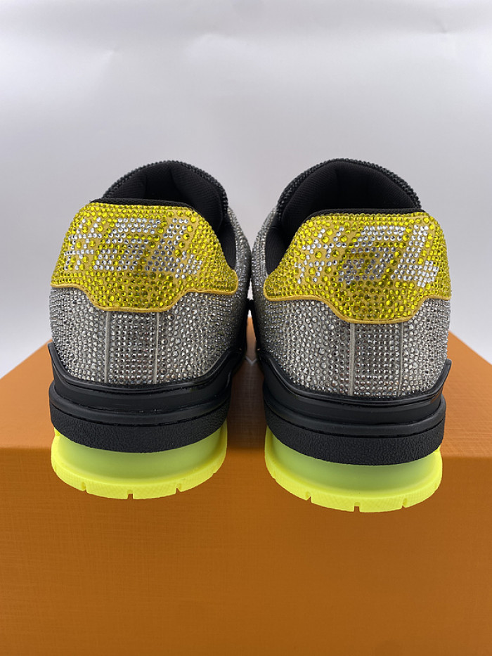 LV TRAINER SNEAKER