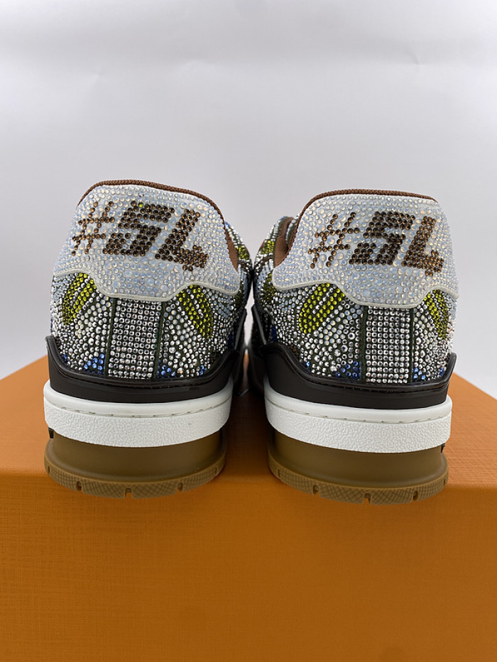 LV TRAINER SNEAKER