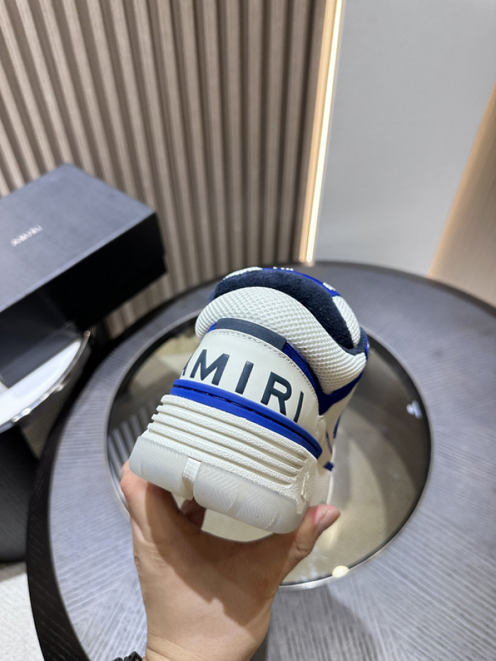 AR1M1 Sneaker MA1