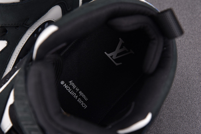 LV TRAINER 2 SNEAKER 1AAHC6