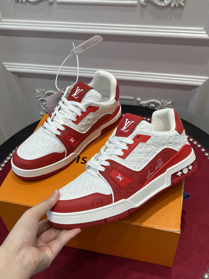 LV TRAINER SNEAKER
