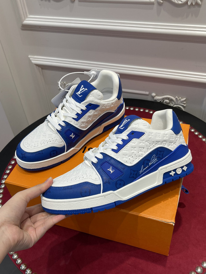 LV TRAINER SNEAKER