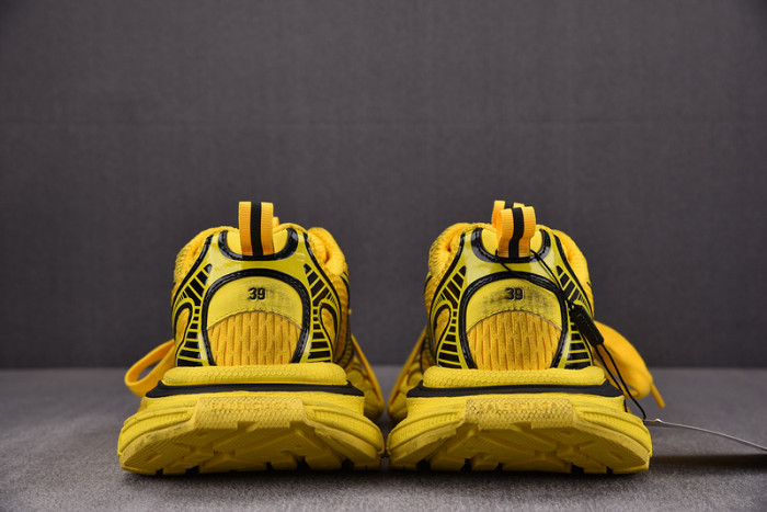 BLCG 3XL SNEAKER 524039 W2FA1 9010