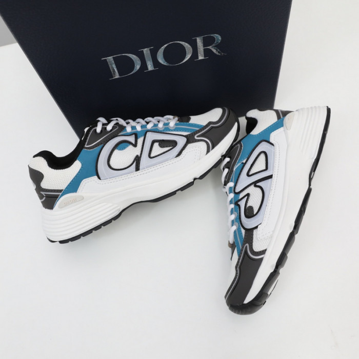 DR B30 Sneakers