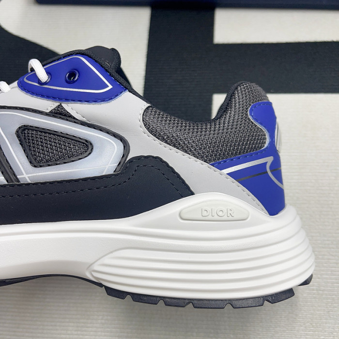 DR B30 Sneakers
