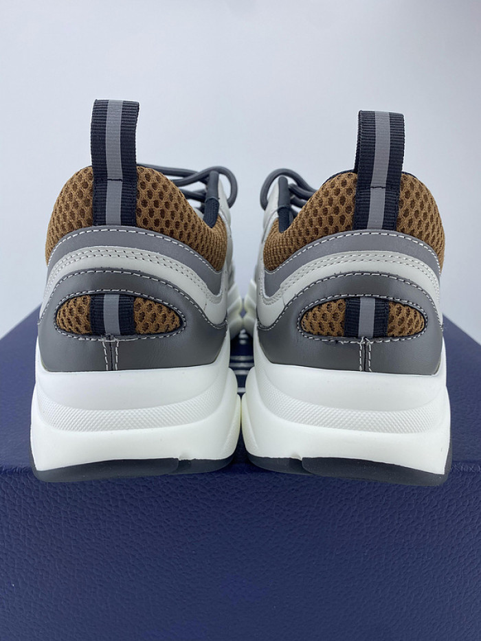 DR B22 SNEAKER