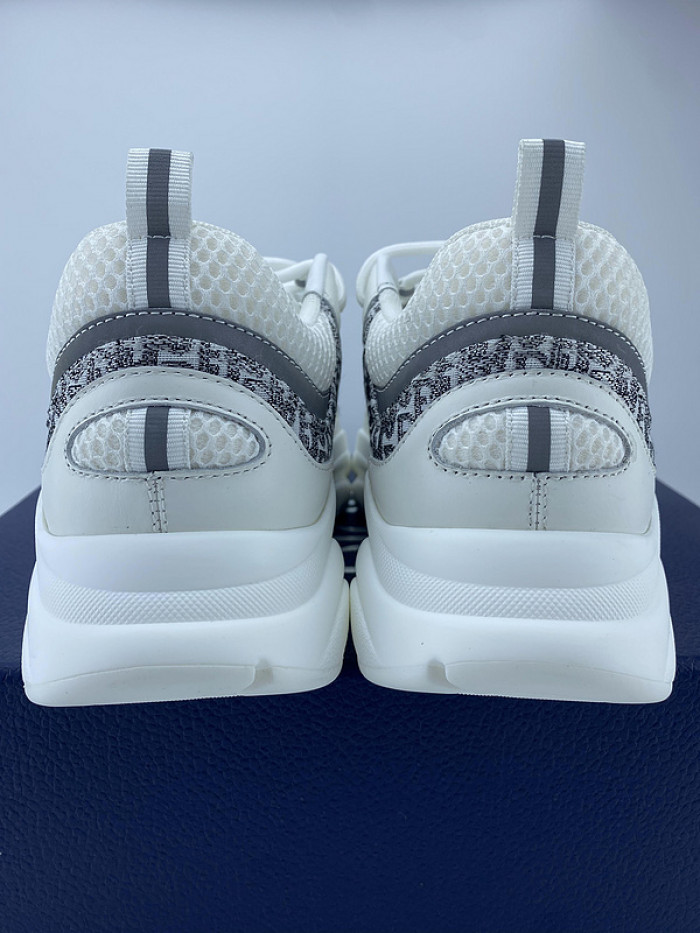 DR B22 SNEAKER