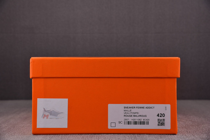 H**mes bouncing sneaker