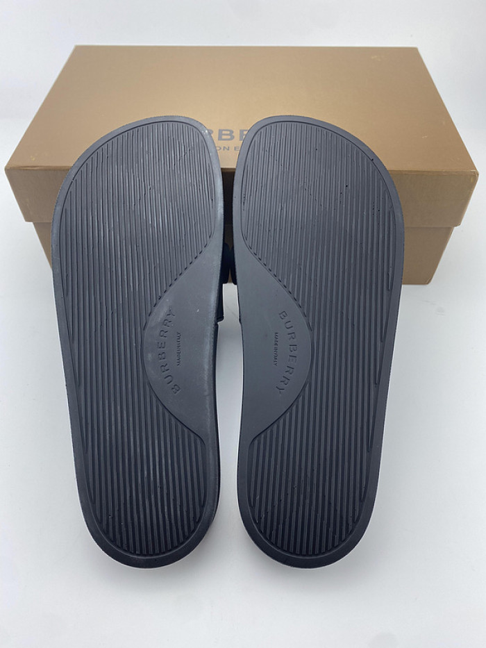 BUBERY SLIPPERS