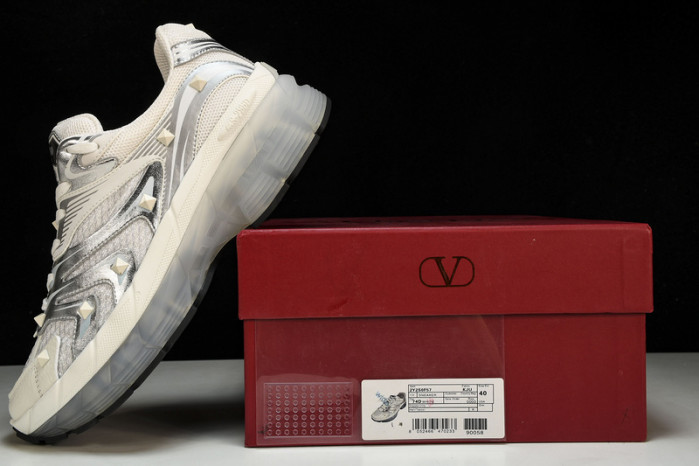 Valentino Garavani MS-2960 Low-top Sneaker