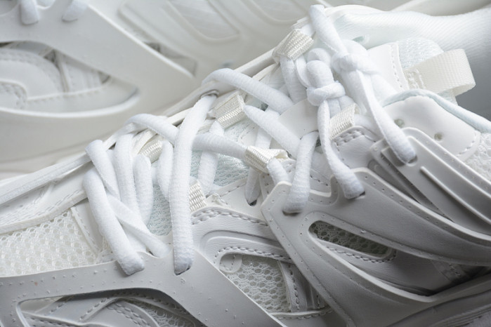 BLCG TRACK SNEAKER 542023 W3GH2 1120