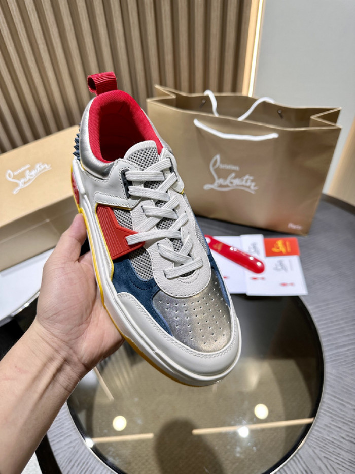 CLBSNEAKER