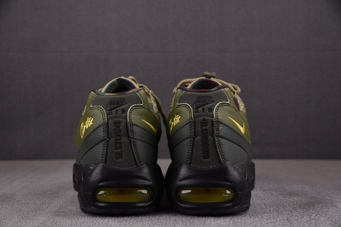 Nike Air Max 95 SP Corteiz Gutta Green FB2709-300