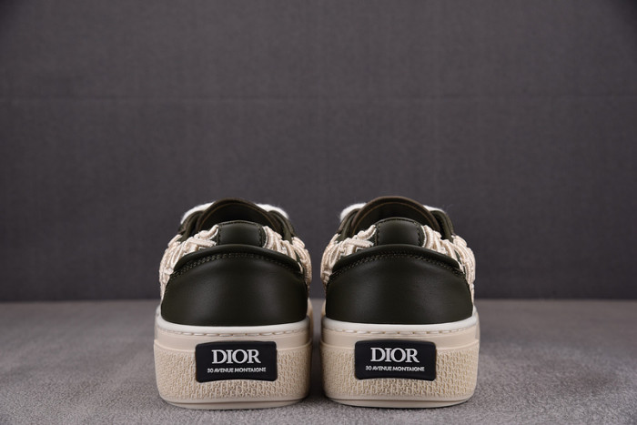 DR B33 SNEAKER