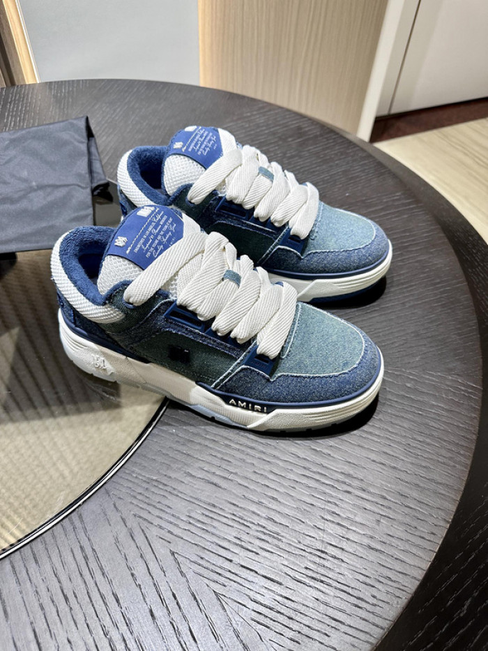 AR1M1 Sneaker MA1