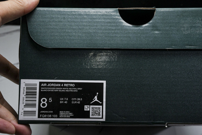 Air Jordan 4 “Oxidized Green” FQ8138-103