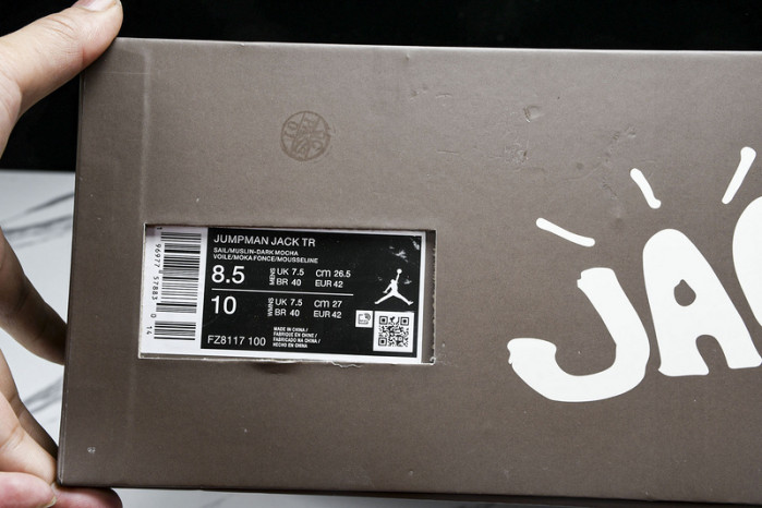 TRAVIS SCOTT X JORDAN CUT THE CHECK FZ8117-100